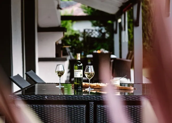 Вилла 'la Crabichonniere' Lanzac